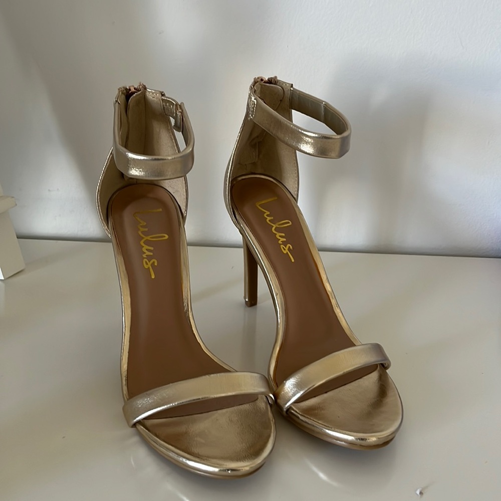gold lulus heels
